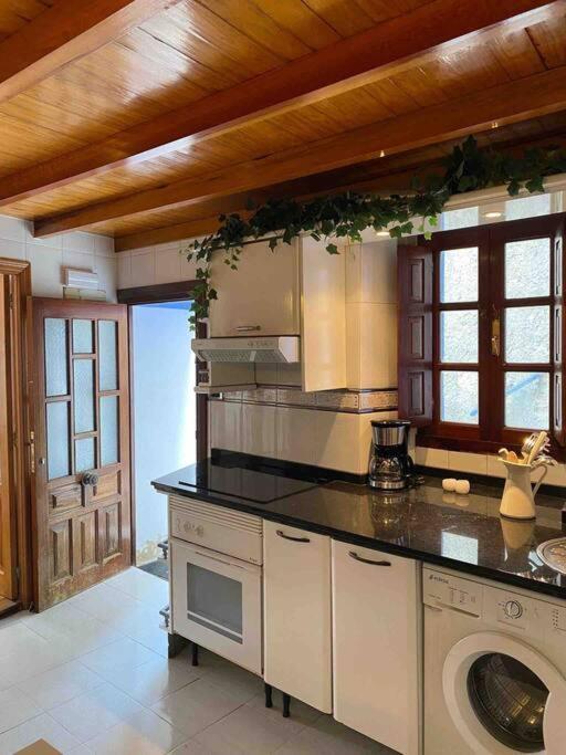 Casa En Cudillero Casco Antiguoヴィラ エクステリア 写真